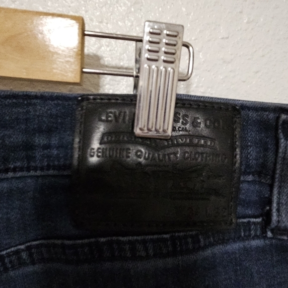 Mene Levi's premium see description for sizing and condition - Picture 8 of 15